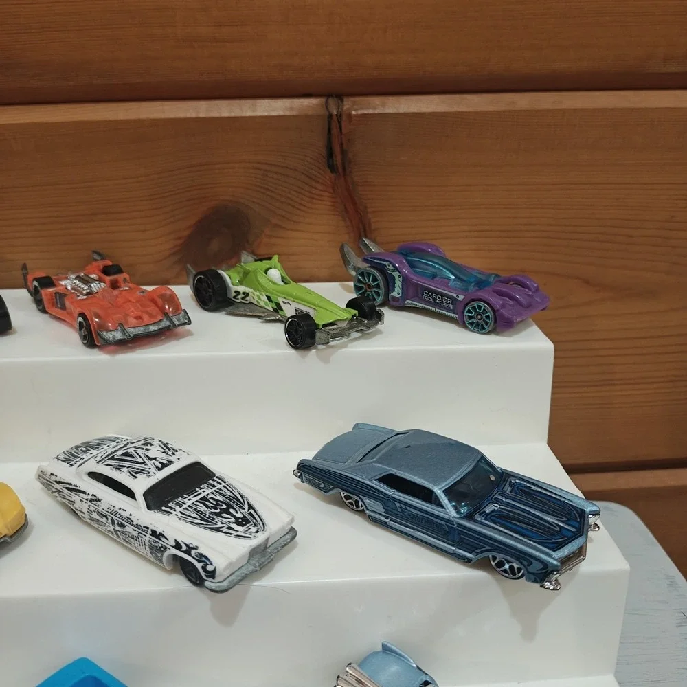 19 Piece Vintage 1995-2006 Hot Wheels Funny Unrealistic Cars Loose Bundle Lot